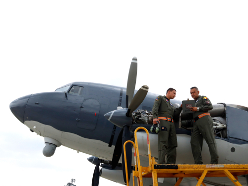 Honor y gratitud a nuestro Comando Aéreo de Mantenimiento en sus 100 años