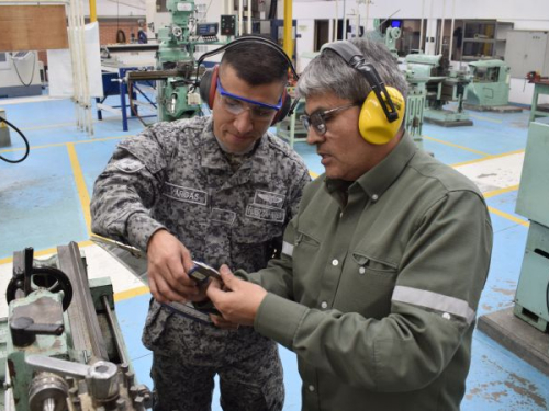 Siguen abiertas las convocatorias en la Fuerza Aérea Colombiana para profesionales 