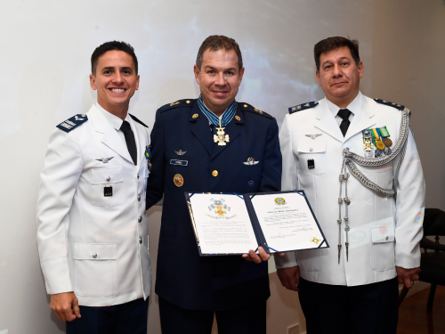 Vínculos de cooperación con la Fuerza Aérea Brasilera  