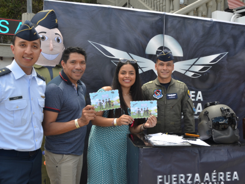 La Fuerza Aérea Colombiana más cerca de las regiones