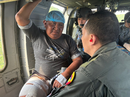 Dos menores y dos adultos son trasladados vía aérea en La Guajira