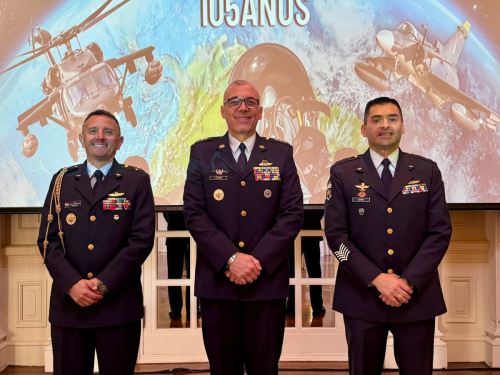 Conmemoración del aniversario FAC se vivió en diferentes partes del mundo 