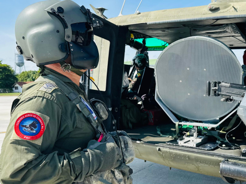 Tripulaciones garantizan desde el aire, seguridad de los viajeros en época navideña