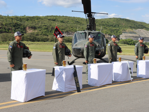 Cinco nuevos Pilotos Militares avanzan a la siguiente fase