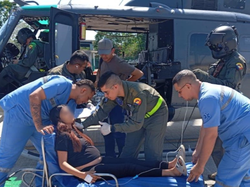 Exitoso traslado aeromédico de madre gestante con  complicaciones médicas