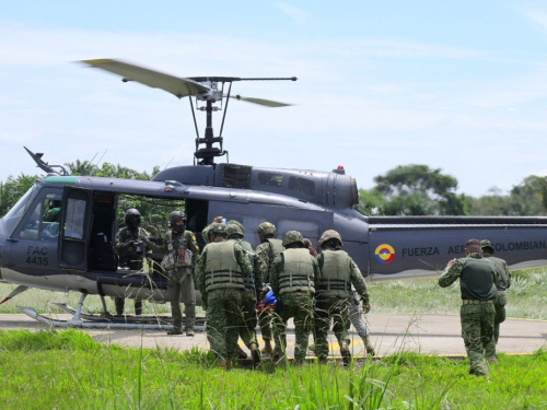 Exitosos traslados aeromédicos permitieron salvar la vida de tres hombres en Caquetá