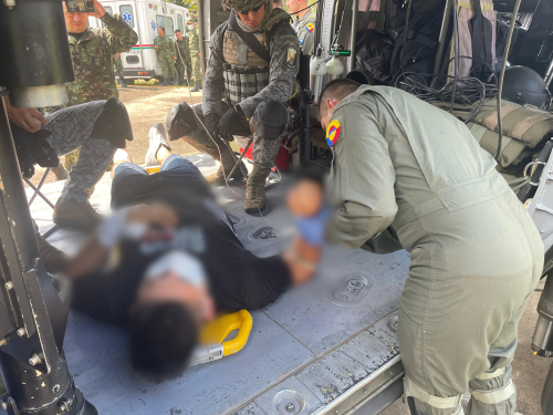 Operación humanitaria en el Catatumbo, salva vida de hombre herido