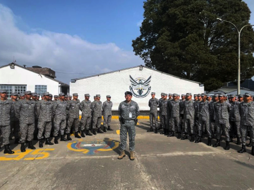 Soldados Profesionales Fuerza Aeroespacial se integraron al Comando Aéreo de Mantenimiento