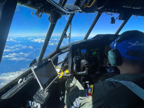 Nuevas tripulaciones del C-130 Hércules fueron certificadas para operar en territorio Antártico