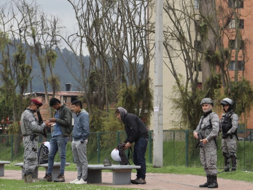 Reuniones con líderes comunitarios contribuyen a la seguridad en la Sabana de Occidente