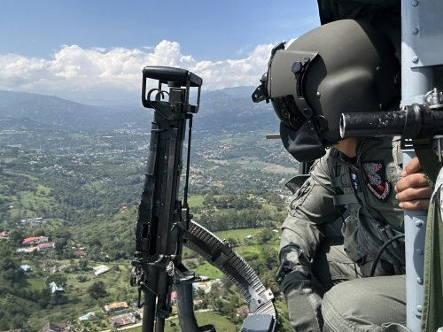Helicópteros de la Fuerza Aeroespacial reforzaron la seguridad en el centro del país