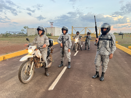  Soldados Profesionales fortalecen capacidades operativas en el Vichada
