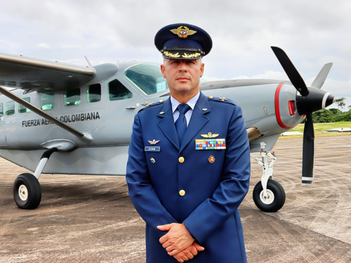 Nuevo Comandante asume el liderazgo del Comando Aéreo de Combate No. 6