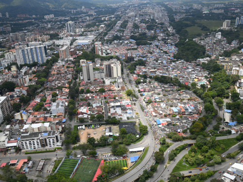 Así se desarrolló el despliegue aéreo durante marchas en Tolima y Huila