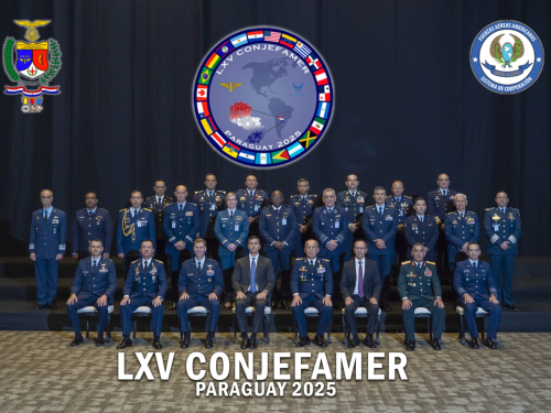 Comandantes de las Fuerzas Aéreas del continente Americano se reúnen para fortalecer la cooperación hemisférica   