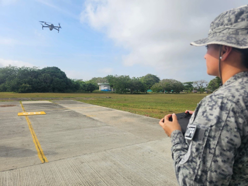 Capacitación en tecnología de aeronaves no tripuladas