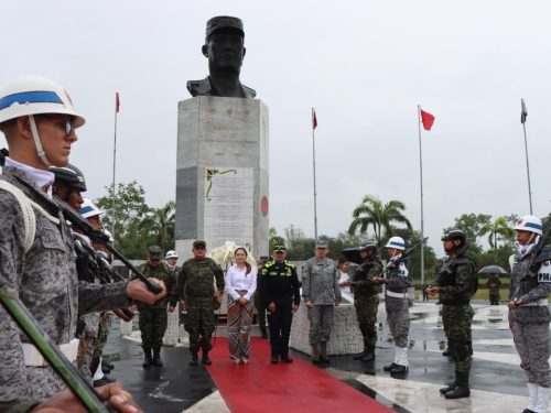 Reconocimiento a los héroes de la nación y sus familias en Villavicencio