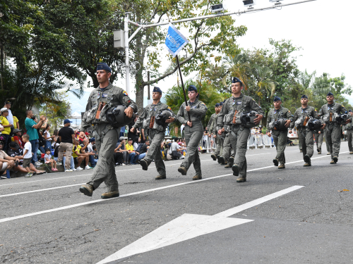 FAC rinde homenaje a la patria en el 20 de julio en Antioquia