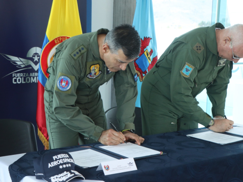 Nuevo impulso a la cooperación con la Fuerza Aérea Brasileña