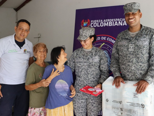 Población vulnerable en Yumbo fue beneficiada con insumos de higiene udas en sus hogares
