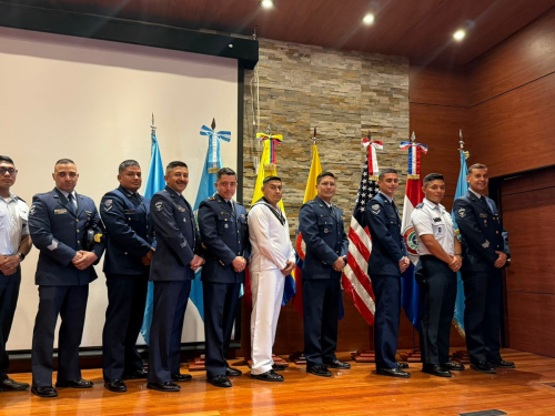 El Comando Aéreo de Mantenimiento lidera capacitación internacional del programa USCAP PT6