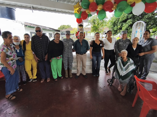 Solidaridad y acompañamiento para los adultos mayores del municipio de El Cerrito