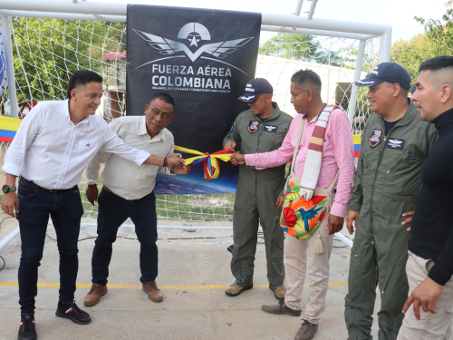 Navidad anticipada para los niños del resguardo indígena Chenche Balsillas