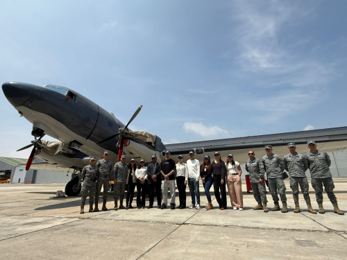 Comando Aéreo de Mantenimiento fortalece lazos estratégicos con aliados institucionales