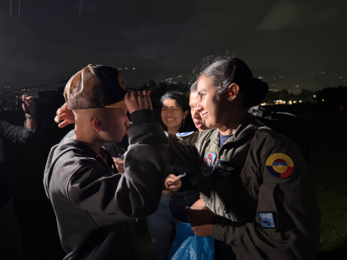 Entre alas y esperanza: traslado aéreo hace realidad el sueño de un niño