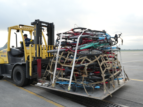 Donación de 27 bicicletas fortalece la movilidad a habitantes en Lloró