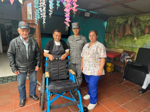 Acciones solidarias mejoran el bienestar de adultos mayores en Puente Piedra