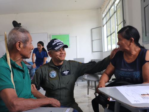 En agradecimiento a la comunidad, Fuerza Aeroespacial lidera jornada médica y humanitaria en Leguízamo