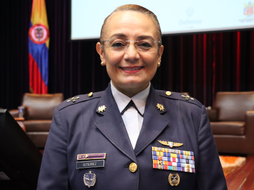 Coronel Nilssen Gutiérrez: Liderazgo femenino que impulsa la Fuerza Aeroespacial Colombiana