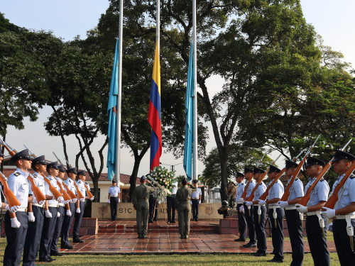 Cali conmemora a las víctimas desde la Base Aérea Marco Fidel Suárez