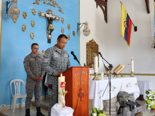 Personal militar conmemora aniversario de la especialidad Seguridad y Defensa de Bases Aéreas
