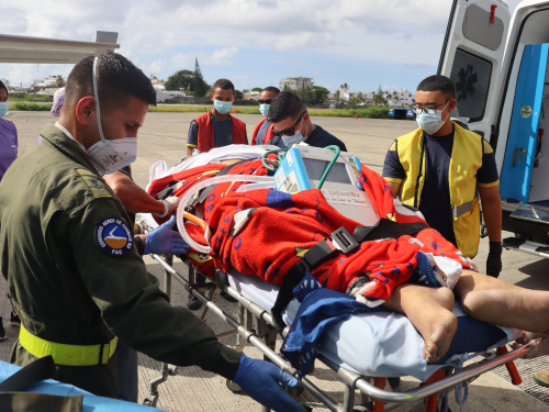 Traslado aeromédico conectó paciente de Providencia con atención médica de mayor nivel