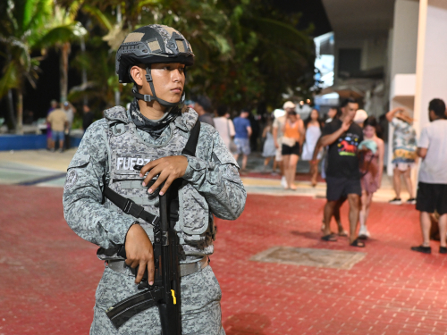 Patrullajes terrestres fortalecen seguridad en Spratt Bight durante el Plan Democracia