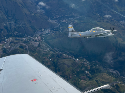 Capacidades aéreas acompañan el retorno de viajeros en el suroccidente colombiano  