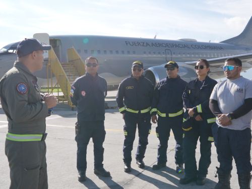 FAC traslada al equipo USAR COL-1 que participará en entrenamiento en atención de emergencias 