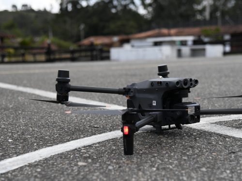 Uso de drones cerca de unidades militares está restringido por normatividad vigente