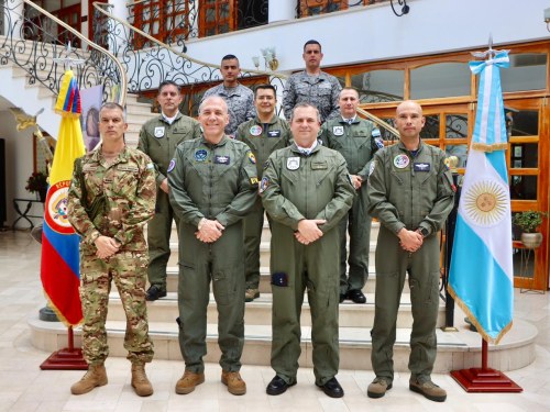 Fuerzas Aéreas de Argentina y Colombia impulsan capacidades mediante cooperación bilateral