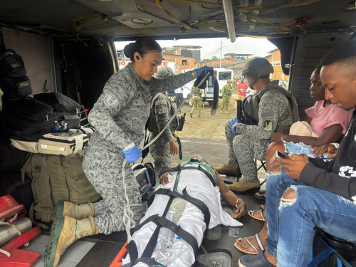 Capacidades aeromédicas protegieron la vida de dos mujeres en Cauca