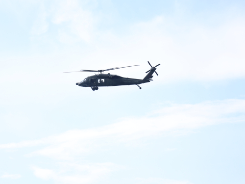 Aeronaves acompañan a los colombianos en su cita con la democracia