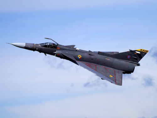 Aeronaves Kfir reforzaron la seguridad en tres departamentos durante la jornada mundialista  