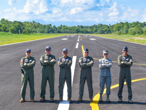 Inauguración del aeródromo de Velásquez fortalece la formación de pilotos militares