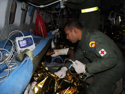 Tras el terremoto, Fuerza Aeroespacial realizó un traslado aeromédico masivo desde Chocó