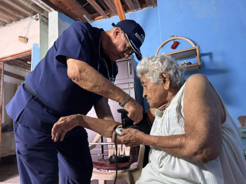 Especialistas, medicamentos y ayudas humanitarias llegaron gratuitamente a San Marino