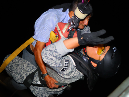 Tres personas rescatadas tras desbordamiento del río Ariari en Meta