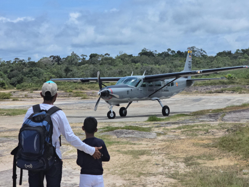 Misión aérea permitió traslado oportuno de un menor para atención especializada