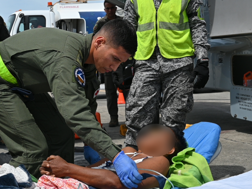 Traslado aeromédico facilitó atención especializada para adulta mayor en San Andrés